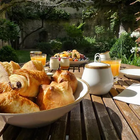 Couette-café Les De L'abbaye Caen