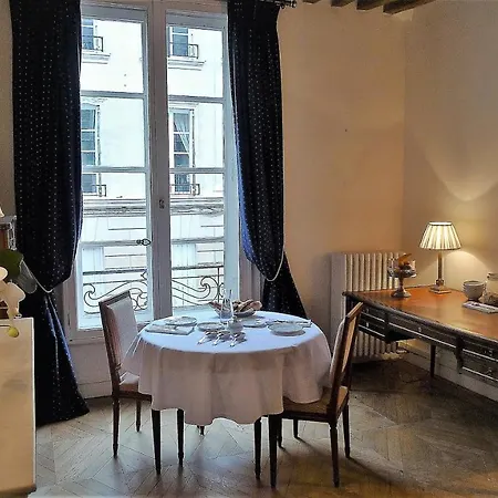 Les De L'abbaye קאין