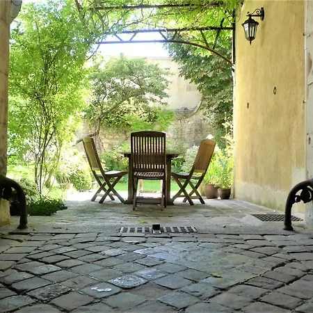 Les De L'abbaye 3* 캉