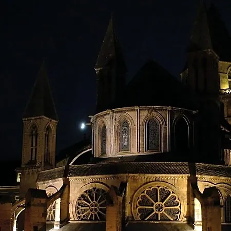 Les De L'abbaye Bed & Breakfast