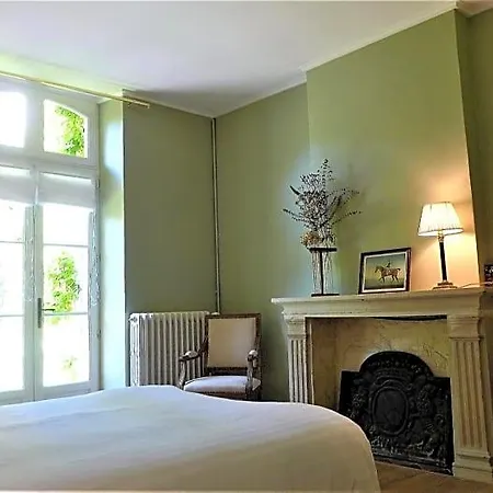 Les De L'abbaye Bed & Breakfast